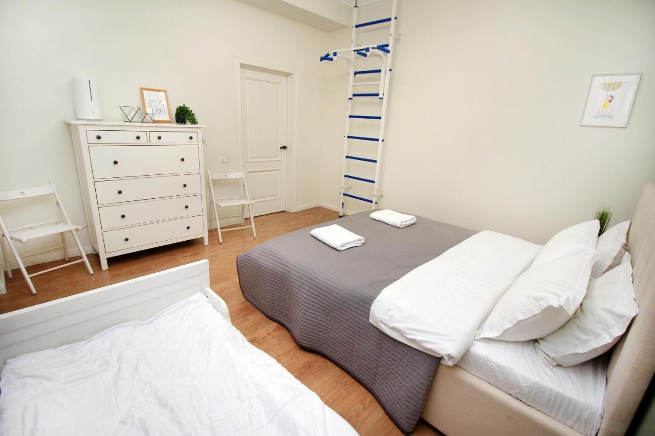 Perfect Spacious Apartment 356 Almaty Esterno foto