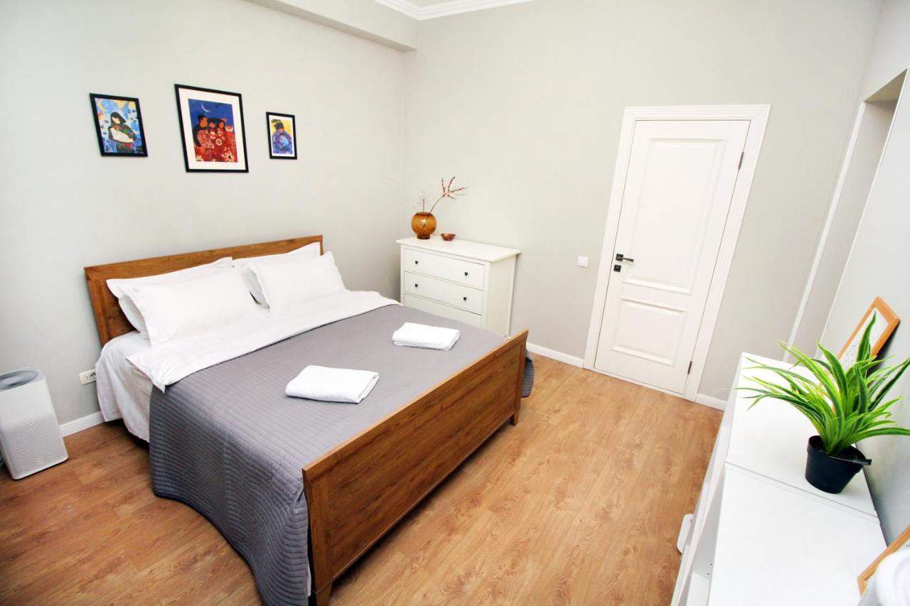 Perfect Spacious Apartment 356 Almaty Esterno foto
