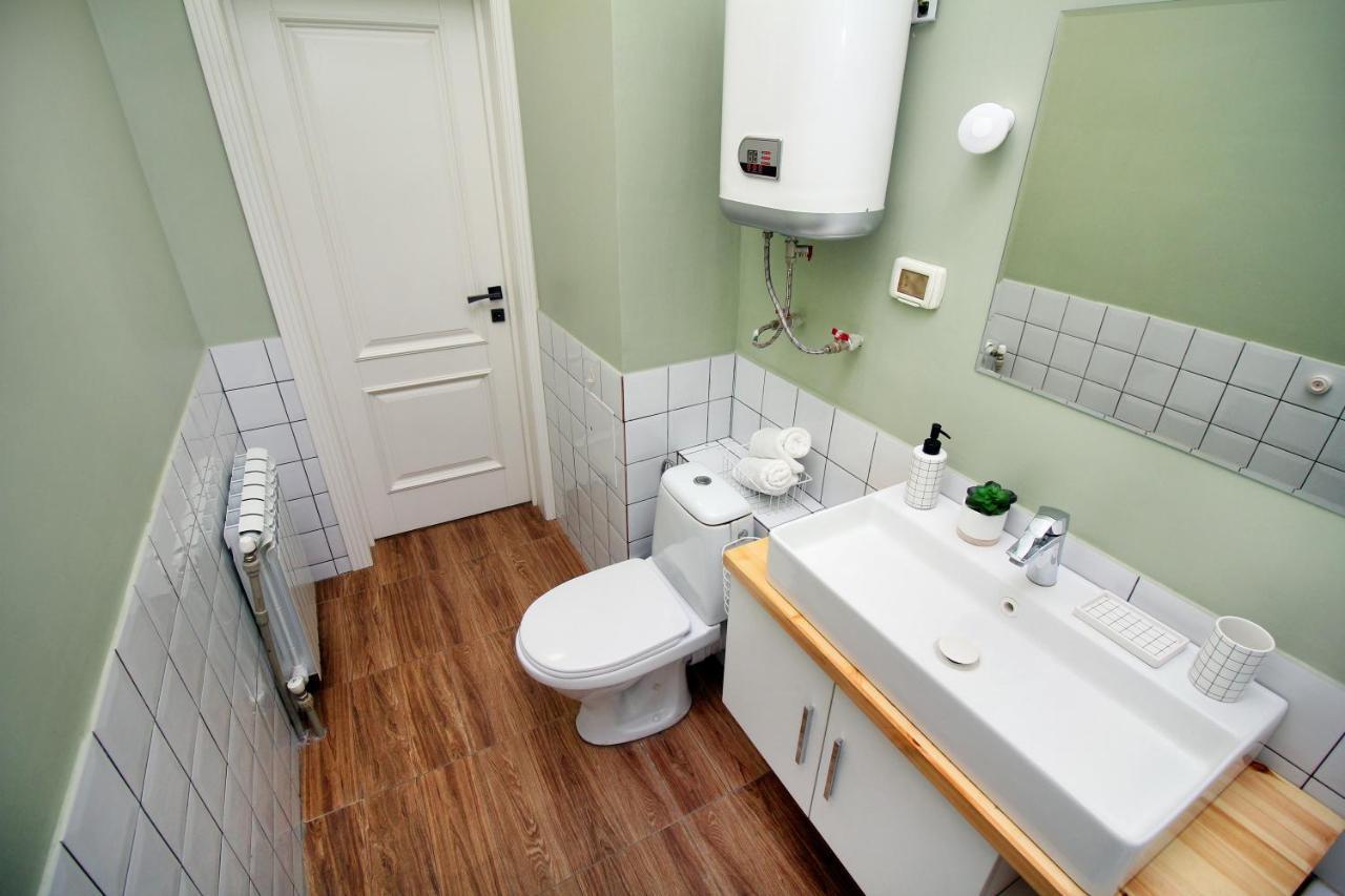 Perfect Spacious Apartment 356 Almaty Esterno foto